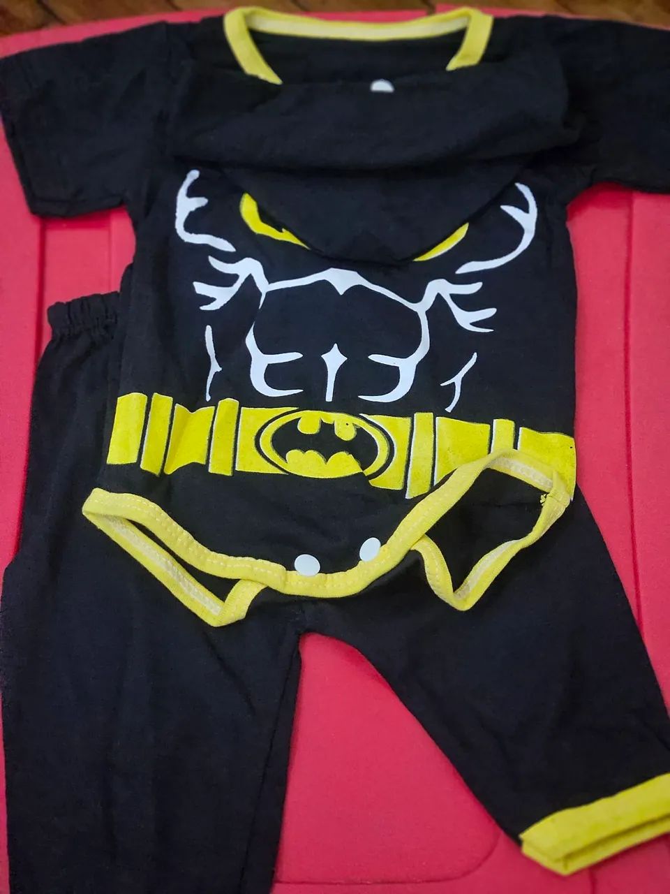Kit conjunto poderoso para Bebê- 04 meses. Homem Aranha e Batman