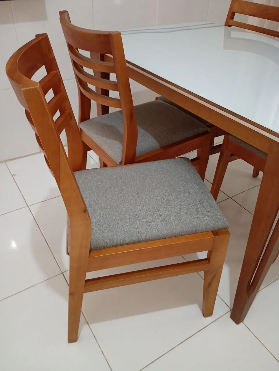 Conjunto de Sofá+ Mesa  - Foto 2