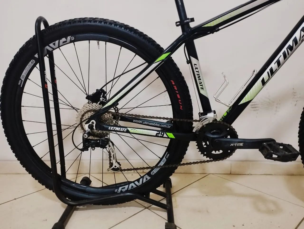Bicicleta aro 29 SemiNova  - Foto 3