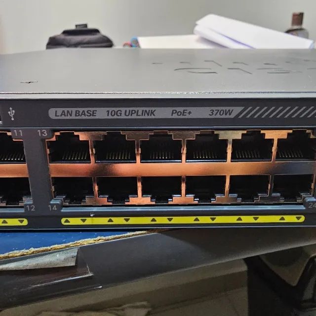 Cisco Catalyst 2960-X WS-C2960X-48LPD-L 10Gb Uplink PoE+ - Foto 2