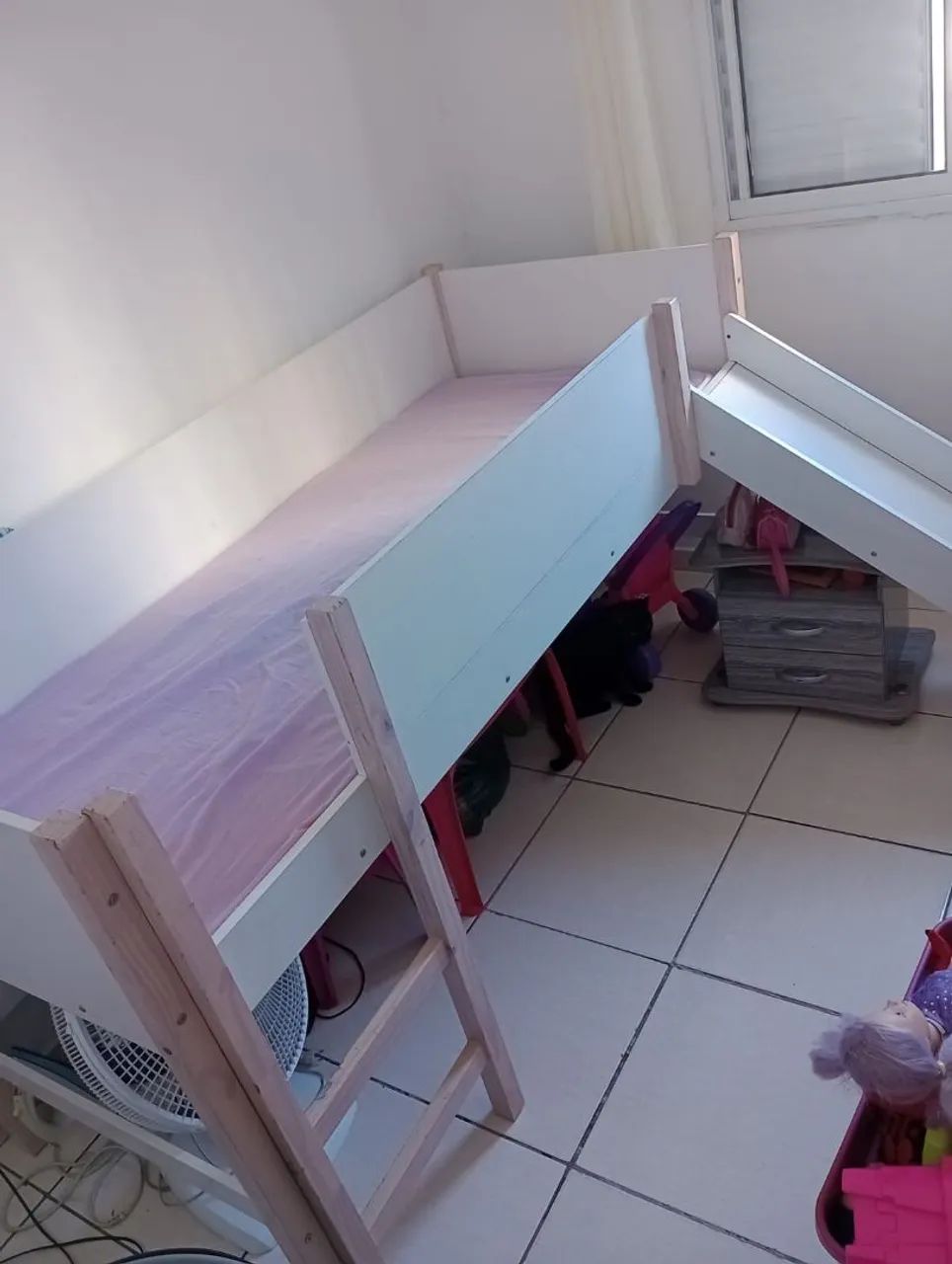 CAMA INFANTIL COM ESCADA + ESCORREDOR