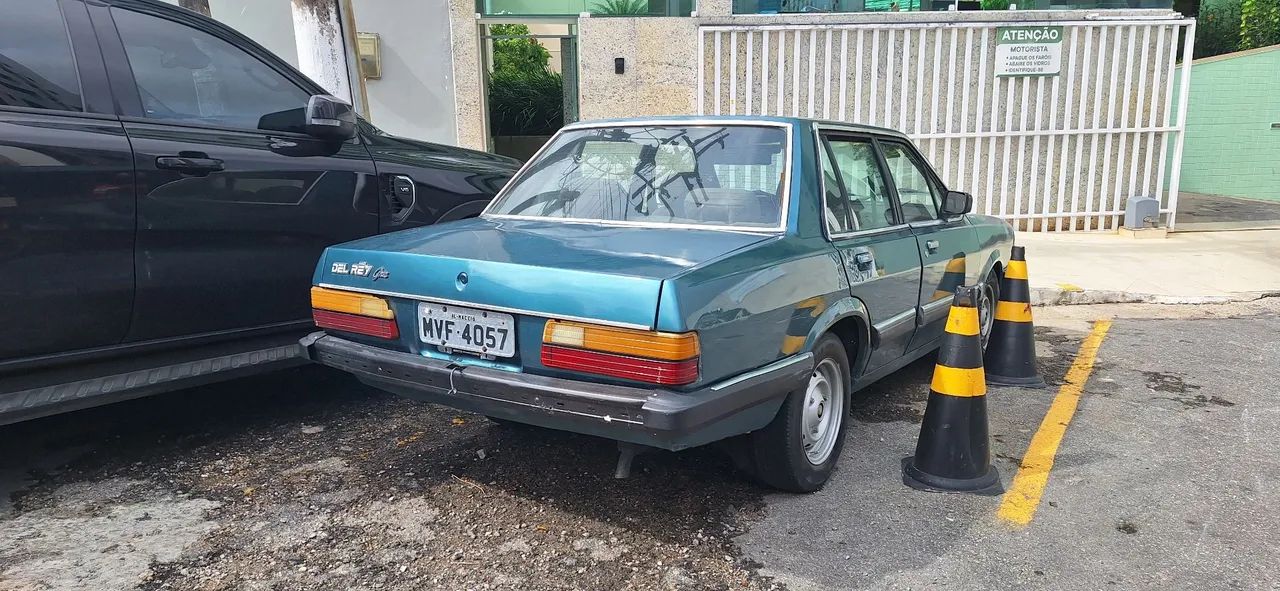 Ford Del Rey Del Rey Ghia 1.8 / 1.6 2p e 4p 1986
