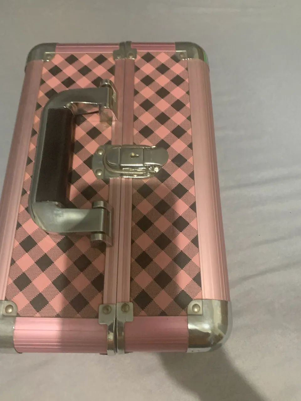 Caixa de utilidade  - Foto 5