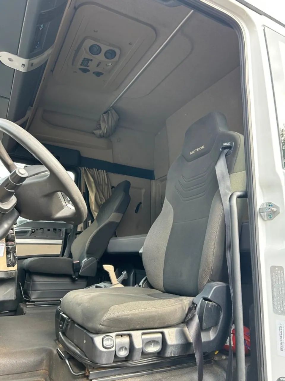 VW Meteor 29.520 6x4 2021 - Foto 6