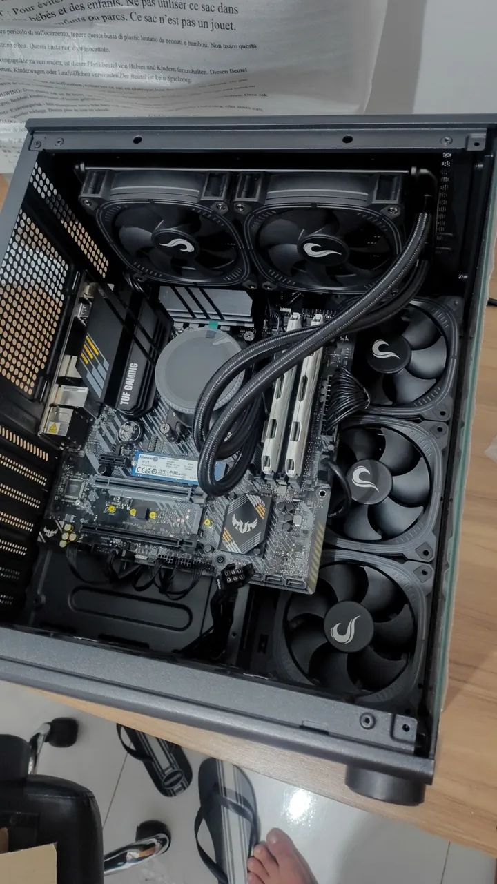 Gabinete rise mode c/ fans - Foto 3