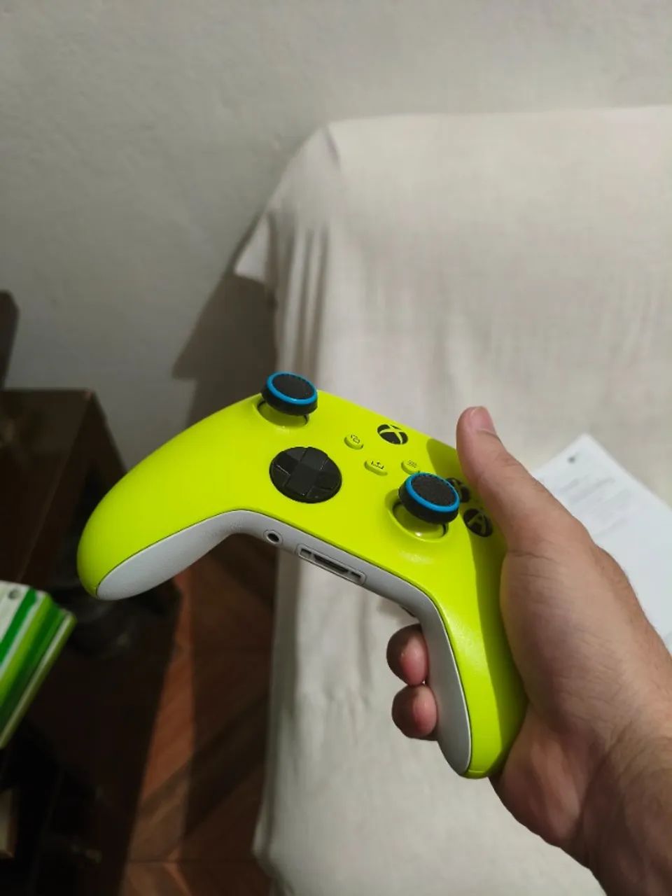 Controle de Xbox Eletric volt