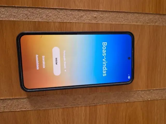 Galaxy S25 muito novo