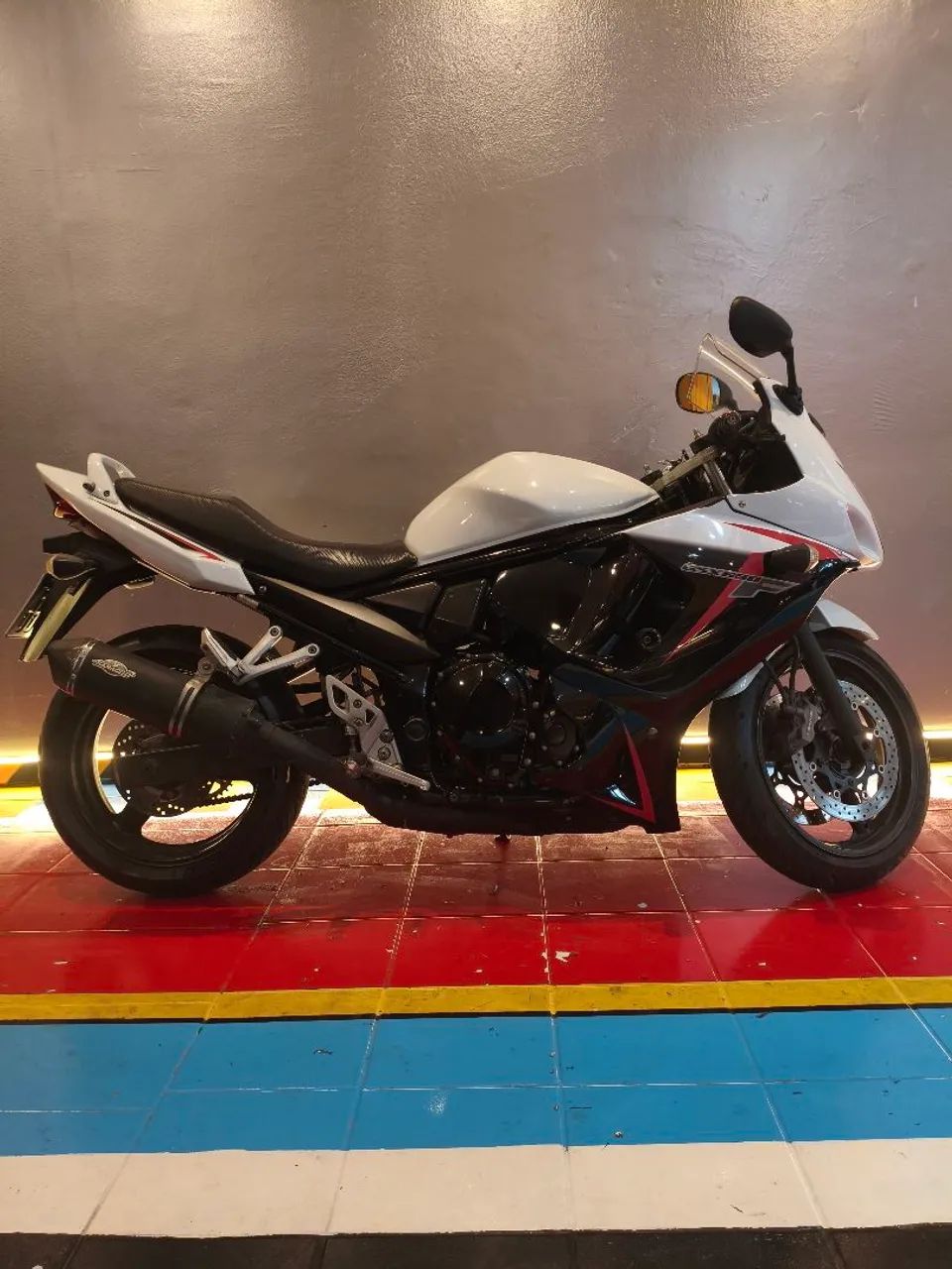Suzuki GSX 650F - Foto 5