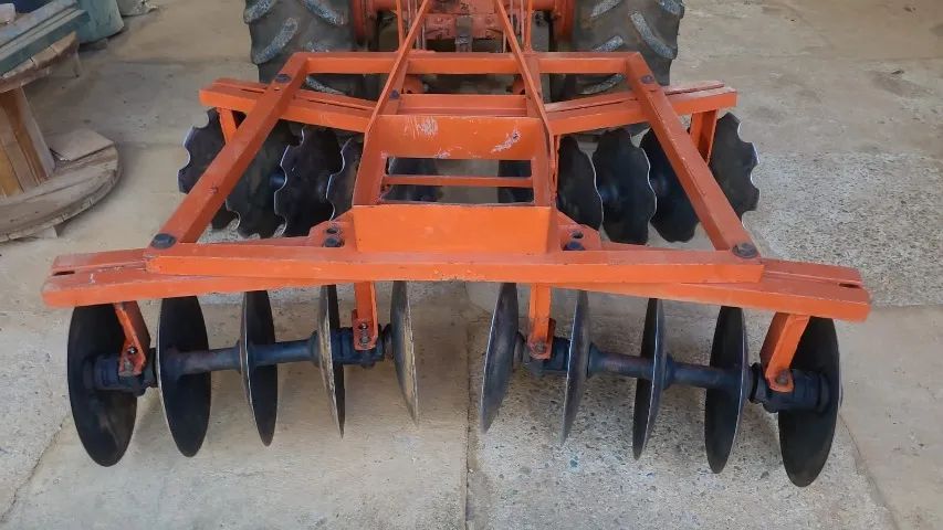Grade Niveladora Lavrale (20 discos) - Foto 3