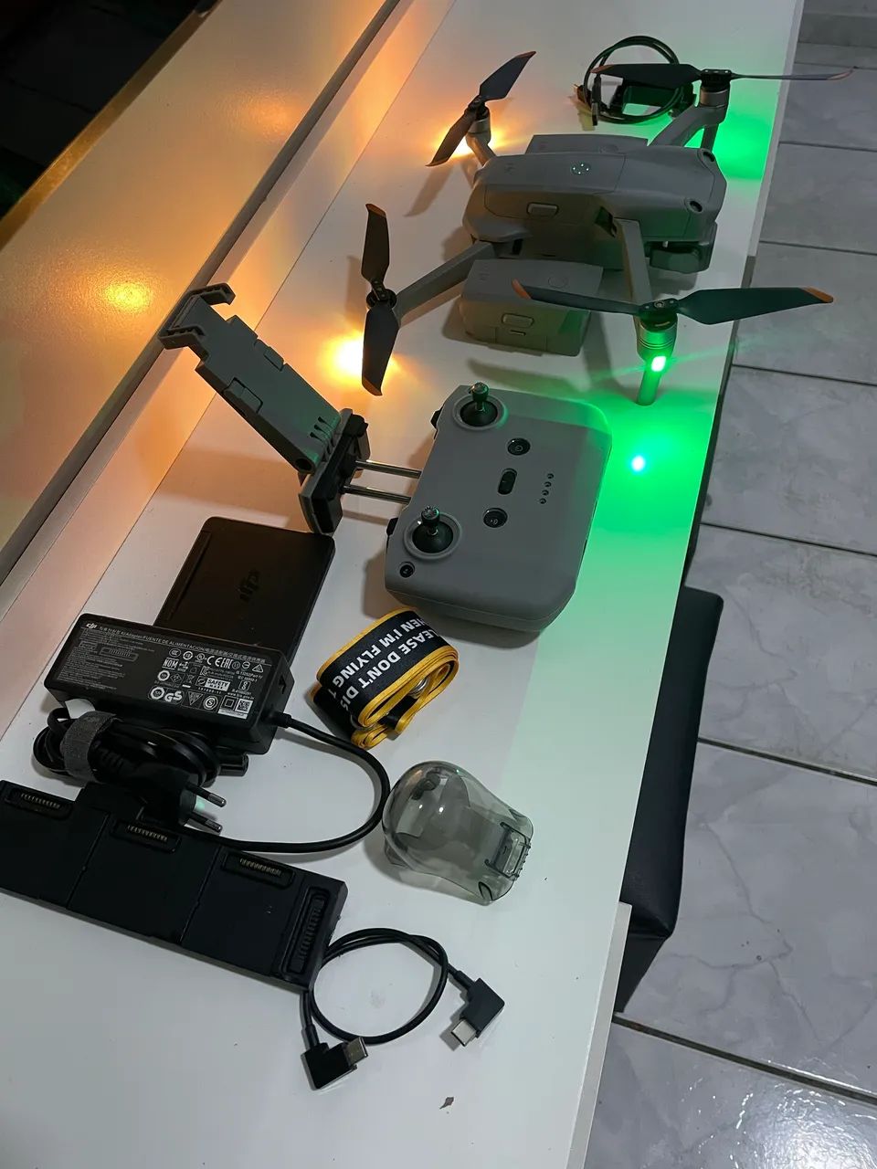 vende-se drone dji air 2s fly more combo - Foto 2