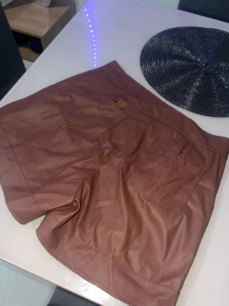 Short couro marrom fake  - Foto 2