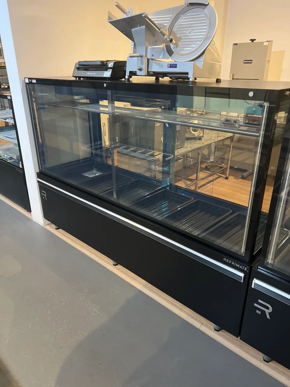 Balcão açougue 2m - Refrimate - Pronta entrega 