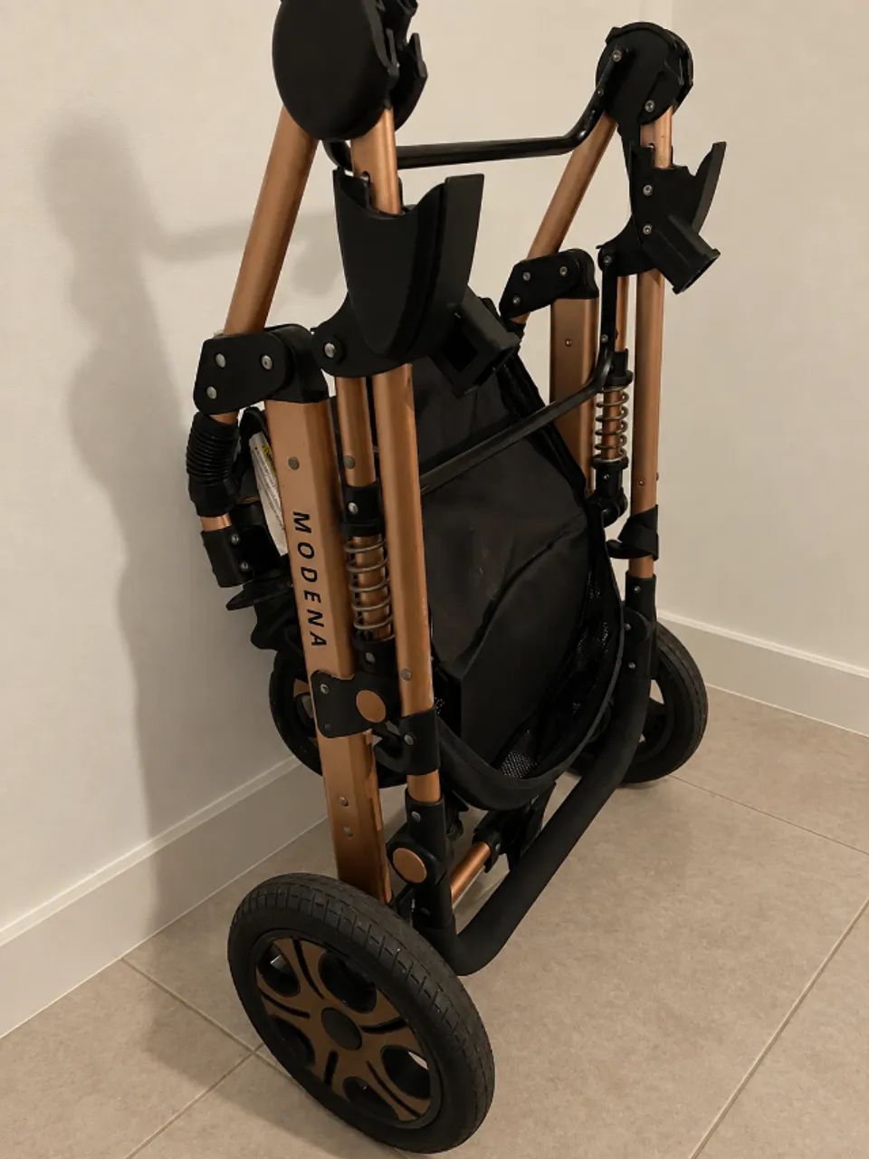 Carrinho Belluno Modena + Bebê Conforto | Importado - Foto 2