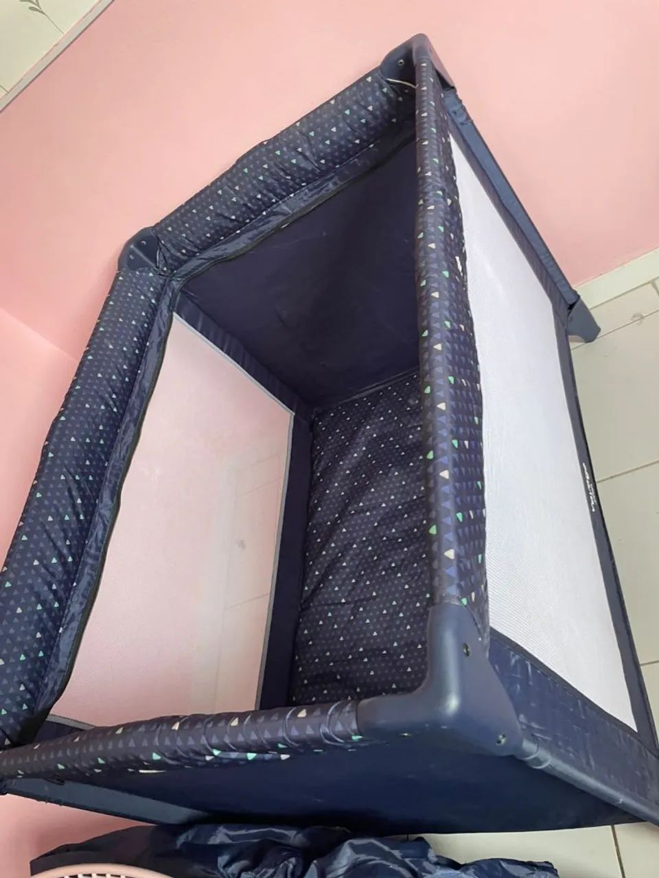 Berço portátil Super Conservado  - Foto 3