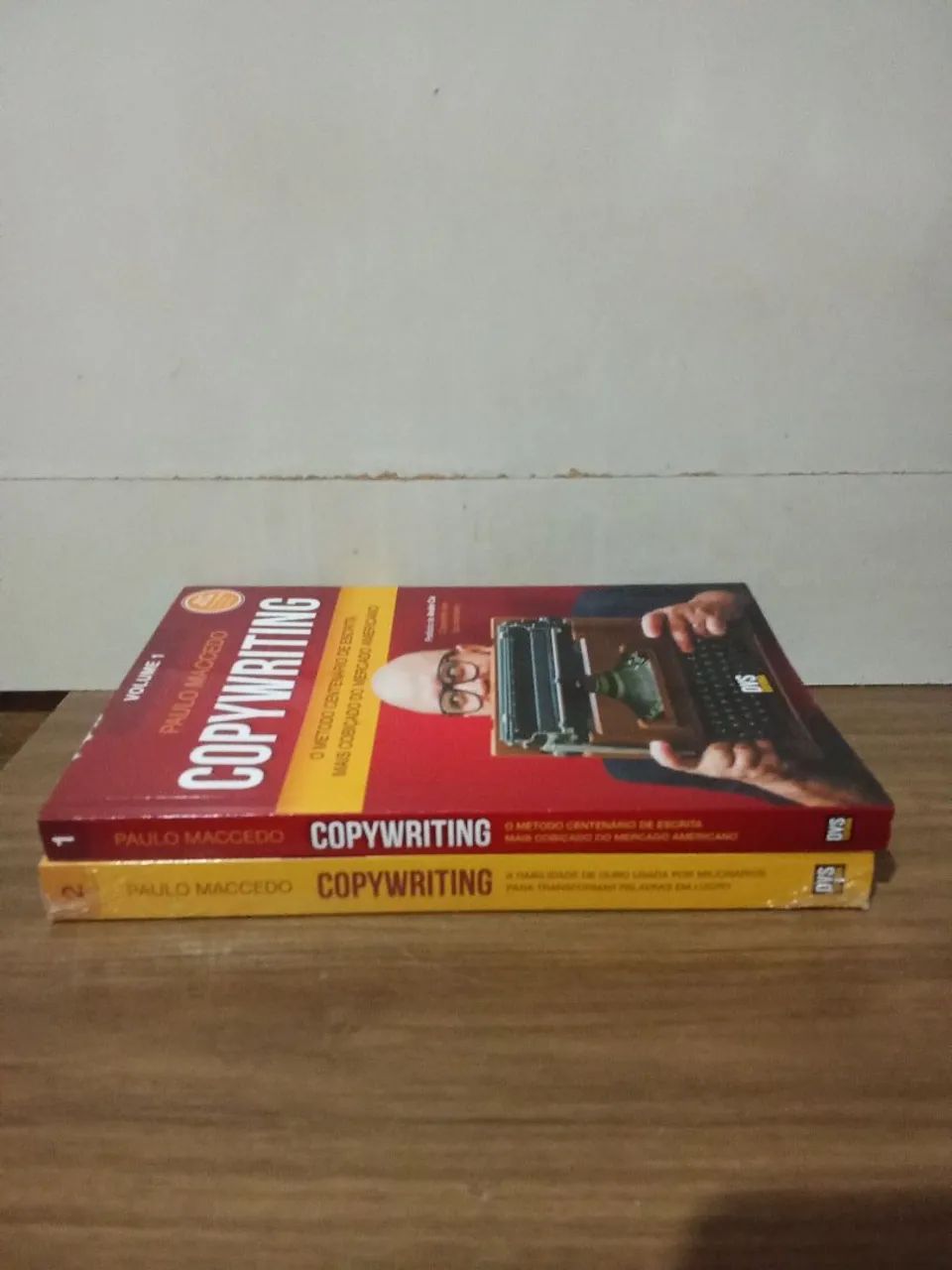 Livro volume 1 e 2 Copywriting  - Foto 3