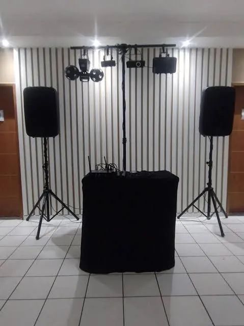 Som DJ e iluminação para festas e eventos 