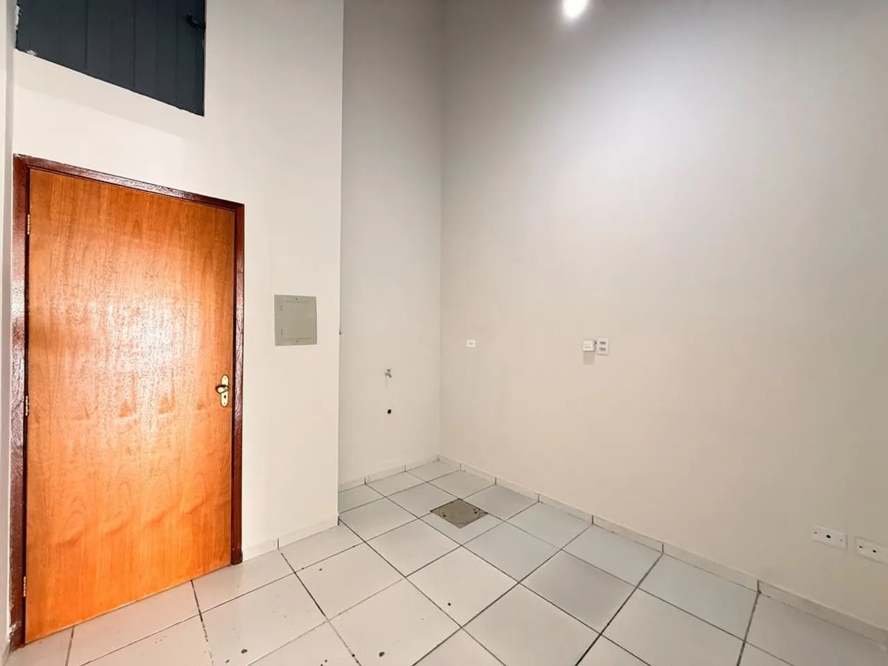 Sala para alugar em Maringá, Parque das Laranjeiras, com 37 m² - Foto 4
