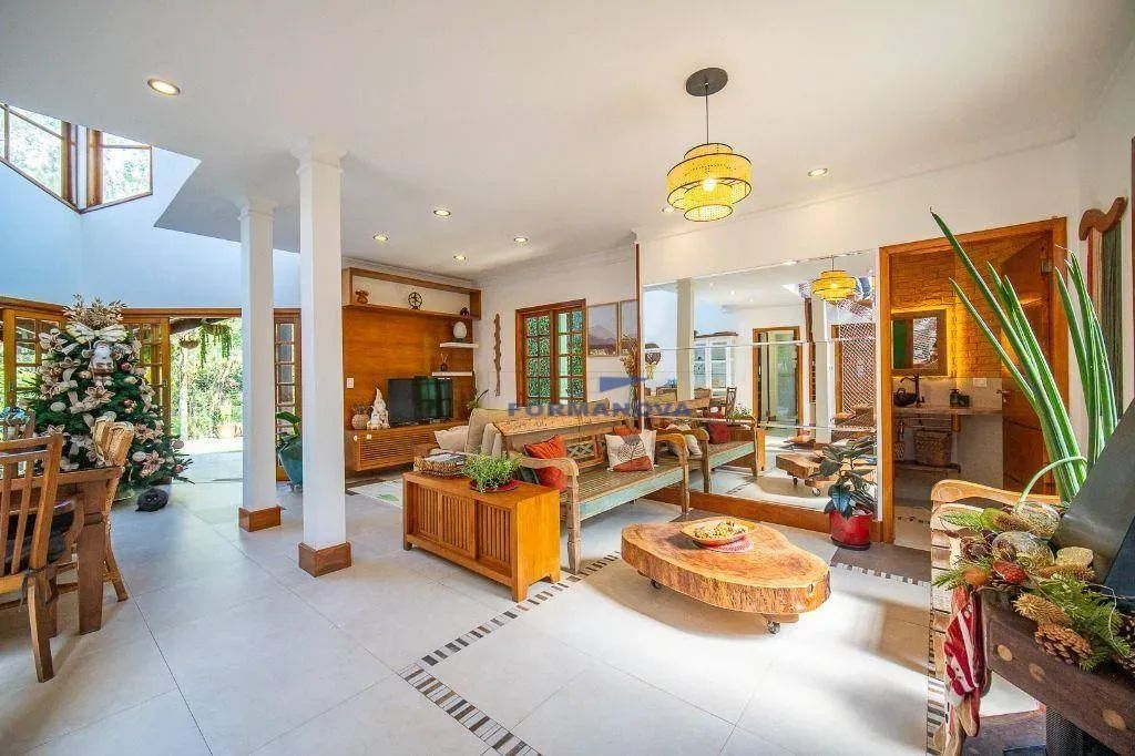 Casa com 3 Suítes à venda com 300 m² Granja Viana - Foto 4