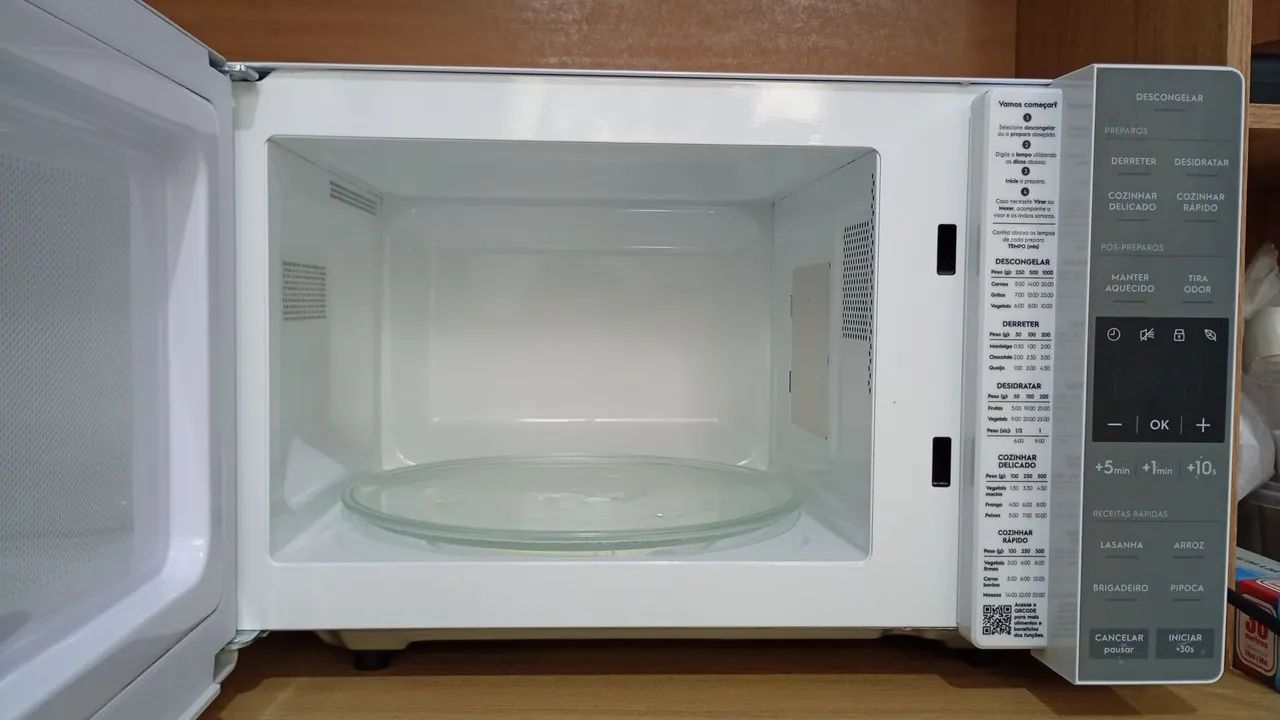 Microondas Eletrolux 23 litros - Foto 3