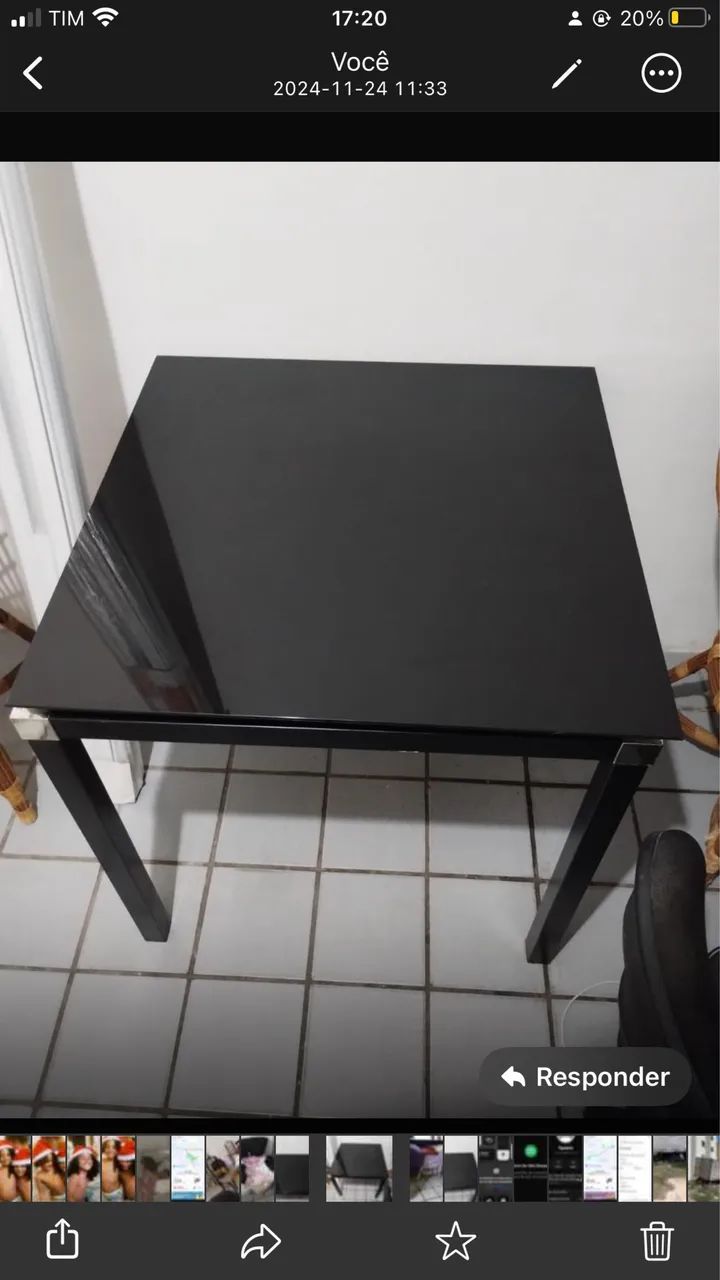 Vendo mesa de vidro preta 