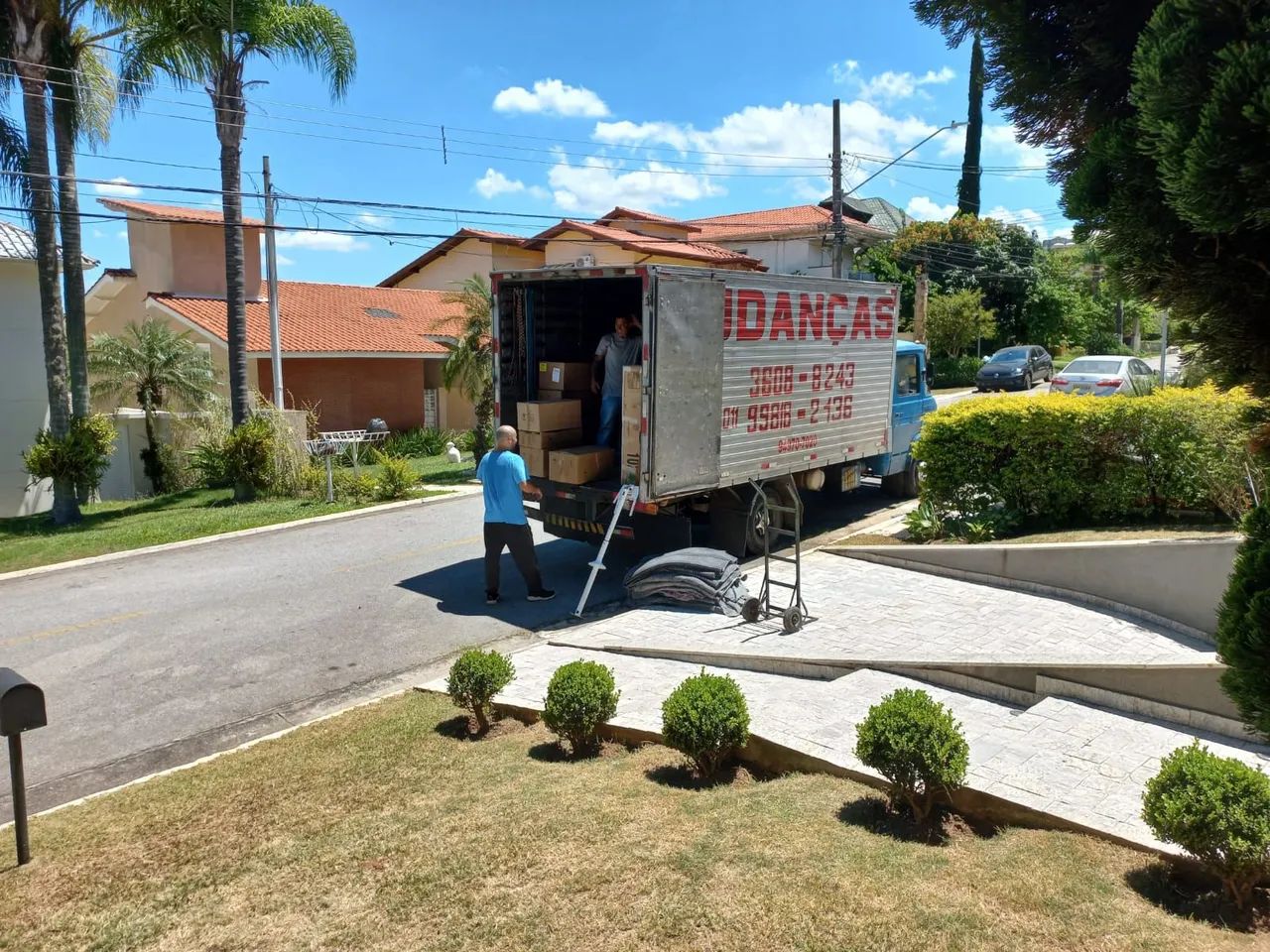 Carretos e Mudanças do Claudinho - Foto 3