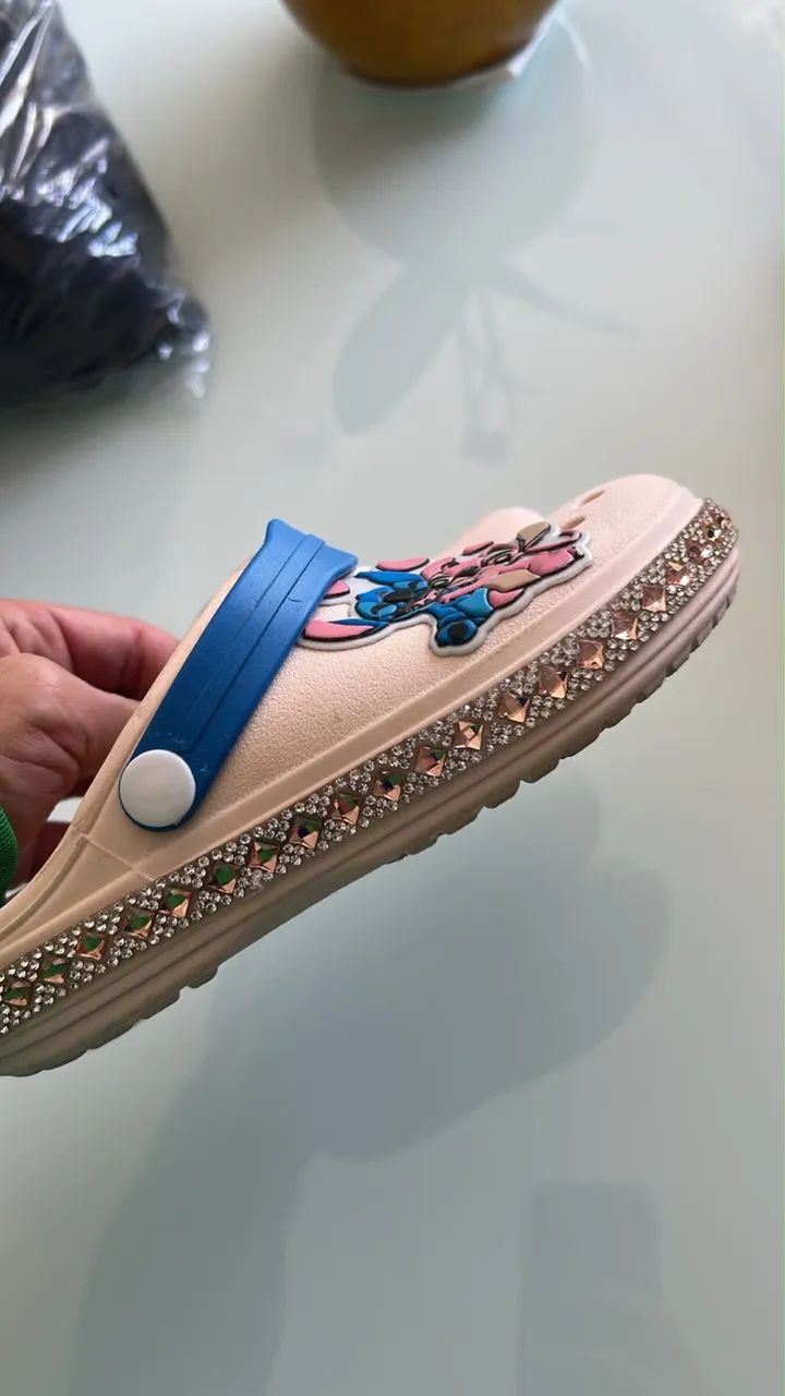 CROCS RÉPLICA - Foto 2