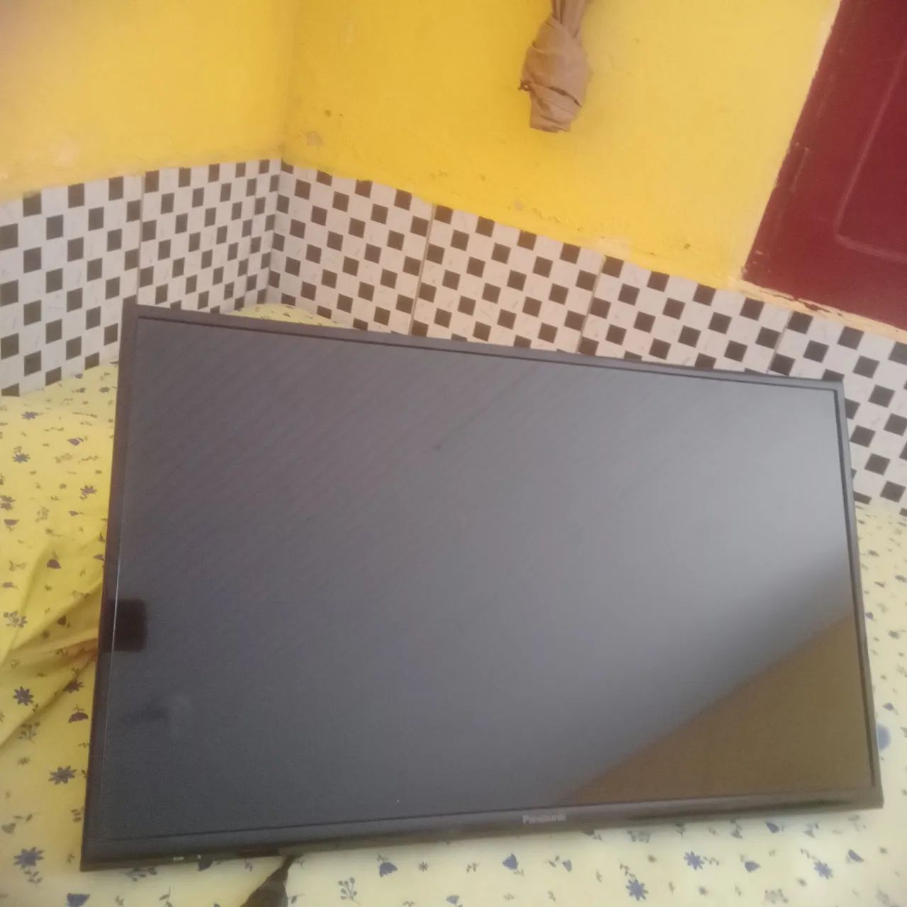 vende--se uma teve 32 polegada  Samsung  - Foto 2