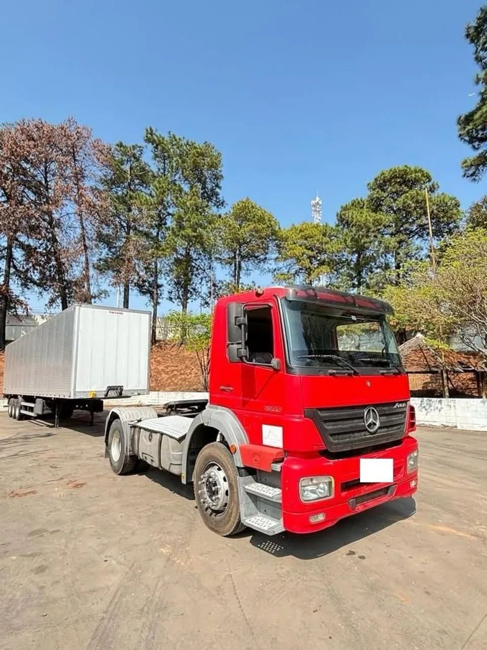 MB Axor 19-33 2012 (4x2) - Foto 2
