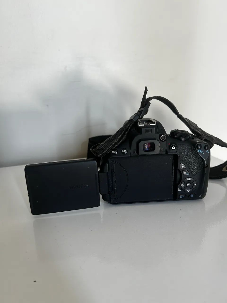 Canon T5i - Foto 3