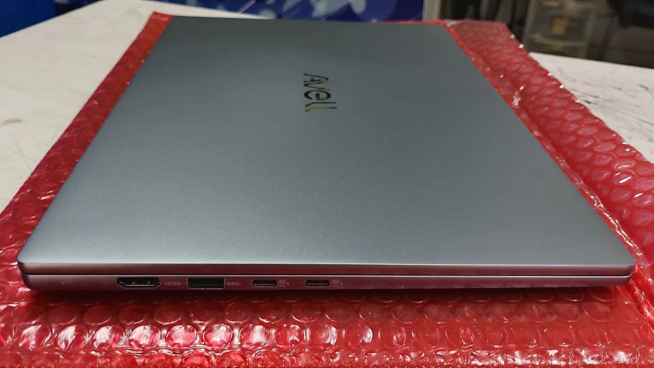 NOTEBOOK AVELL B.ON  - Foto 5