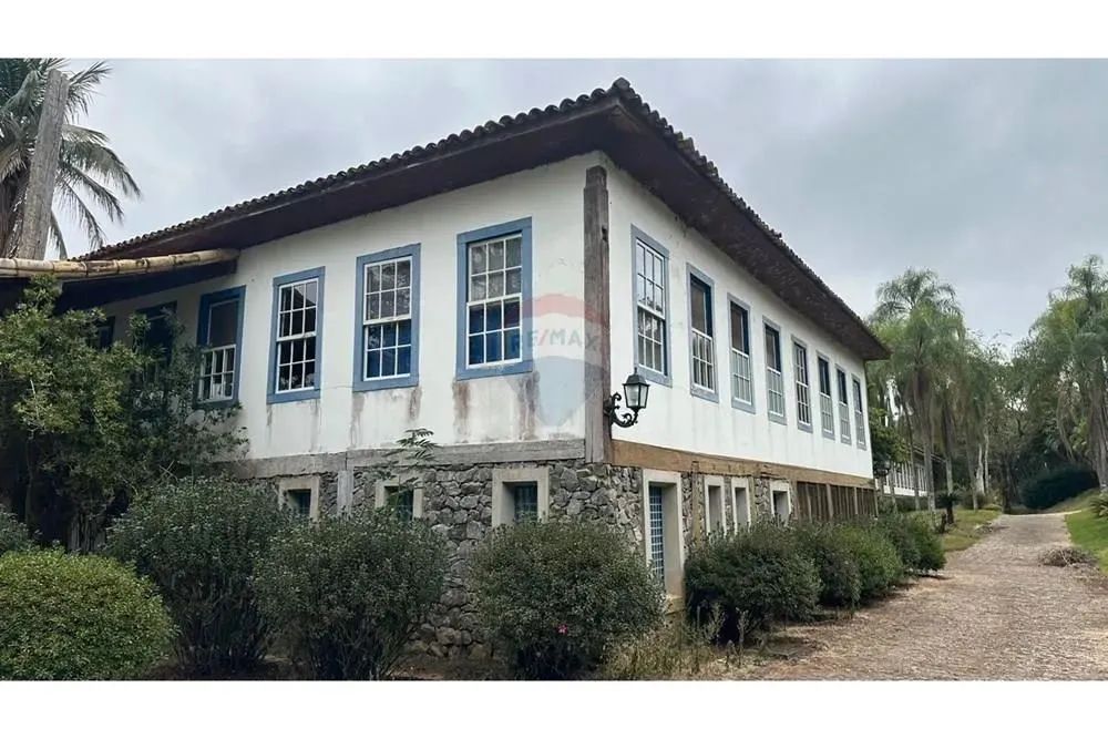 Fazenda Boa Esperança  Guarará/MG  Beira de Asfalto  Porteira Fechada - Foto 8