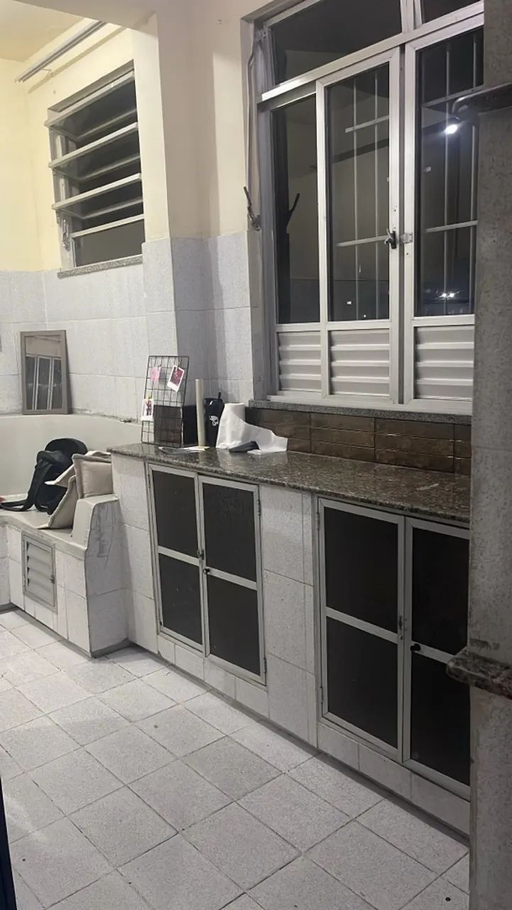 Alugo quarto pra meninas por 350 - Foto 5