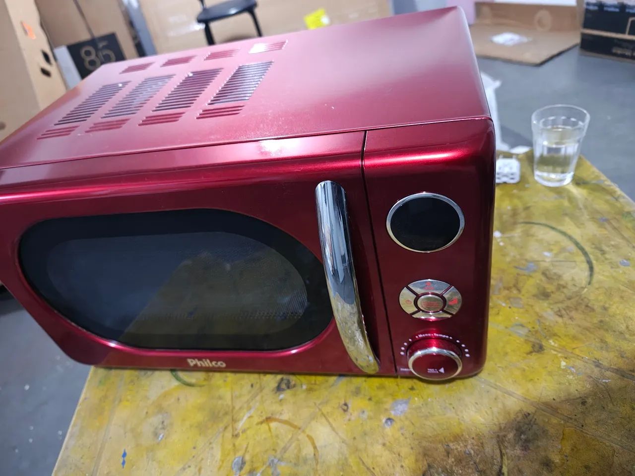 Microondas retrô Philco 26l 