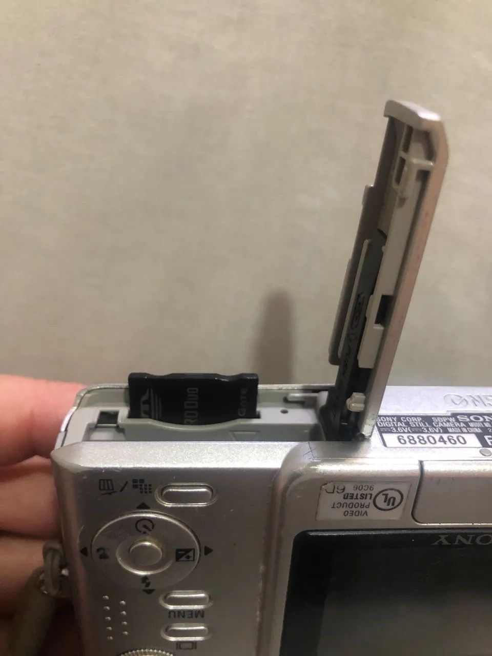 Câmera Sony cyber 6.0  - Foto 4