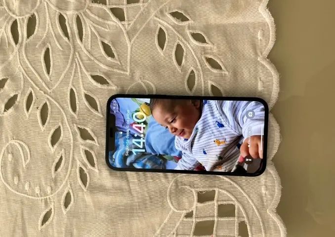 IPHONE 12 64GB