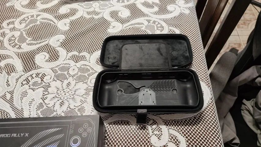 Rog Ally X + case black skull (olx pay) - Foto 5