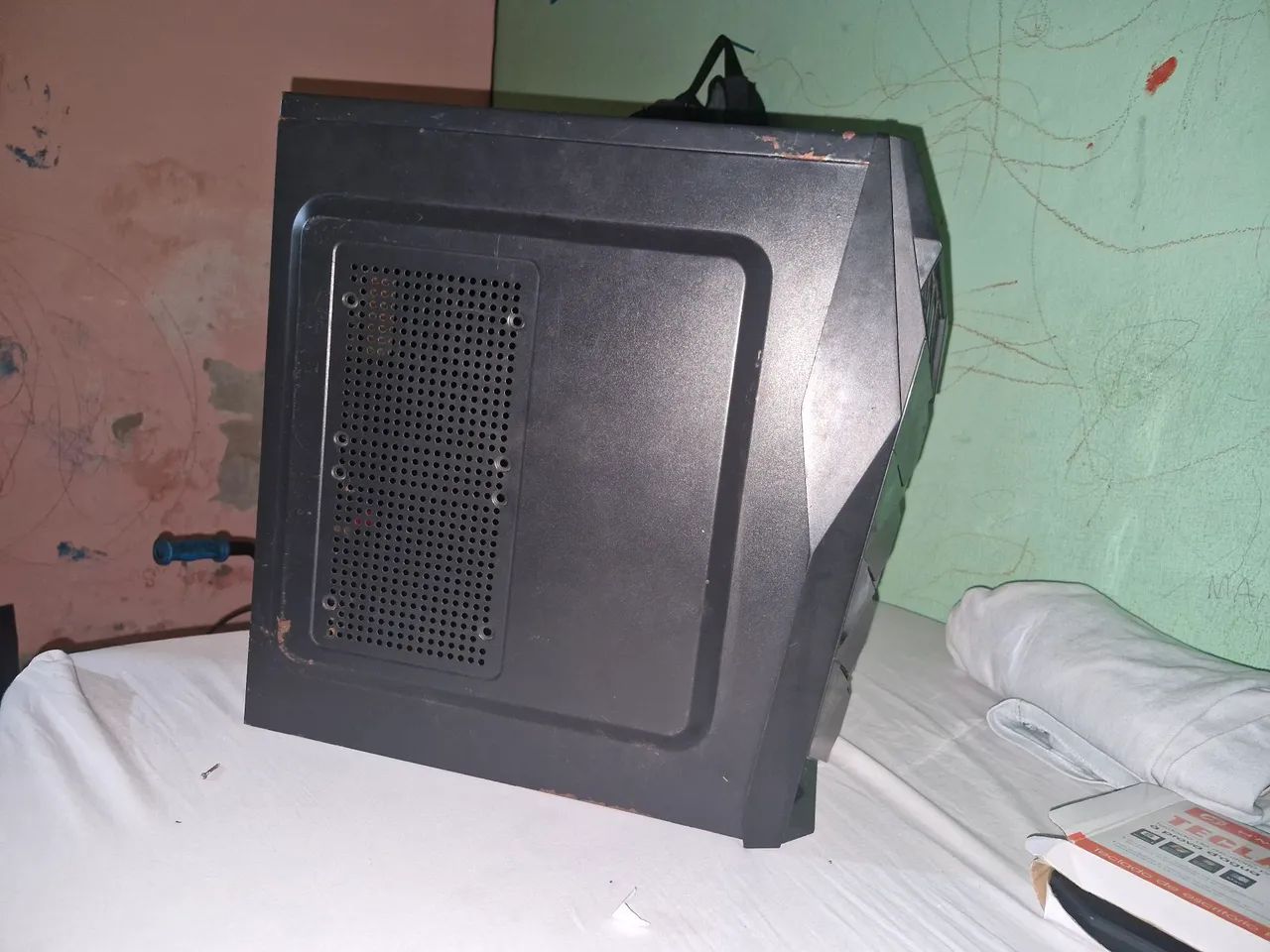 Gabinetes C3TECH 