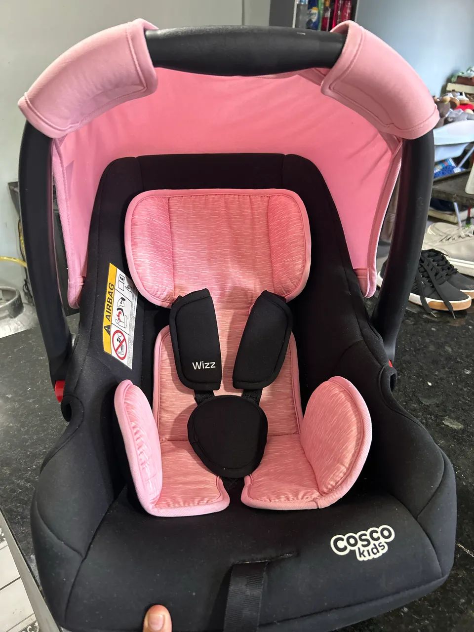 Carrinho de bebê  e bebê conforto da cosco rosa  - Foto 5