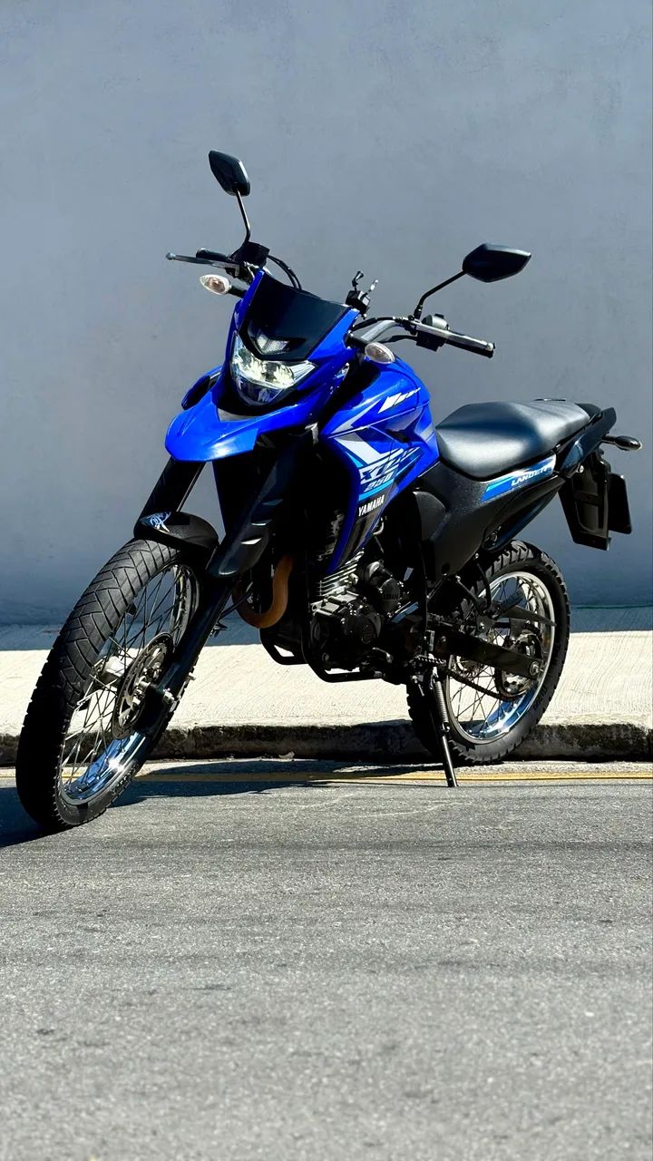 XTZ Lander 250 - Foto 4