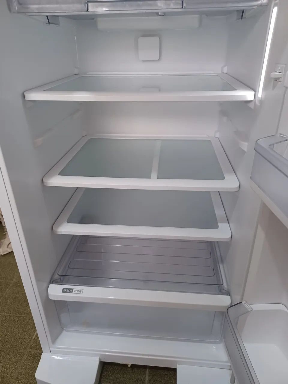 GELADEIRA