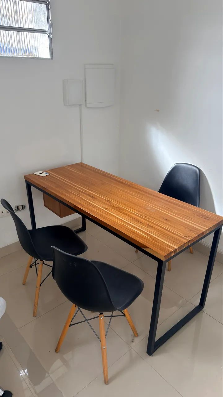 Mesa e cadeira escritório 