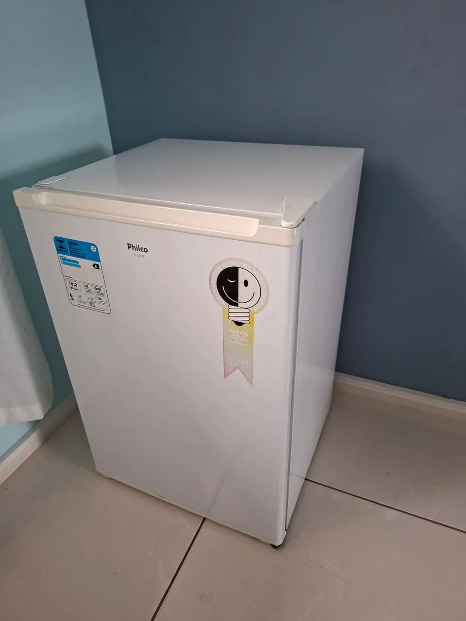 Frigobar Philco 76L