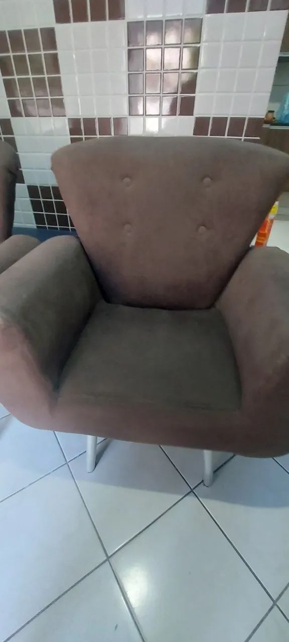 Conjunto 2 poltronas grandes - Foto 3
