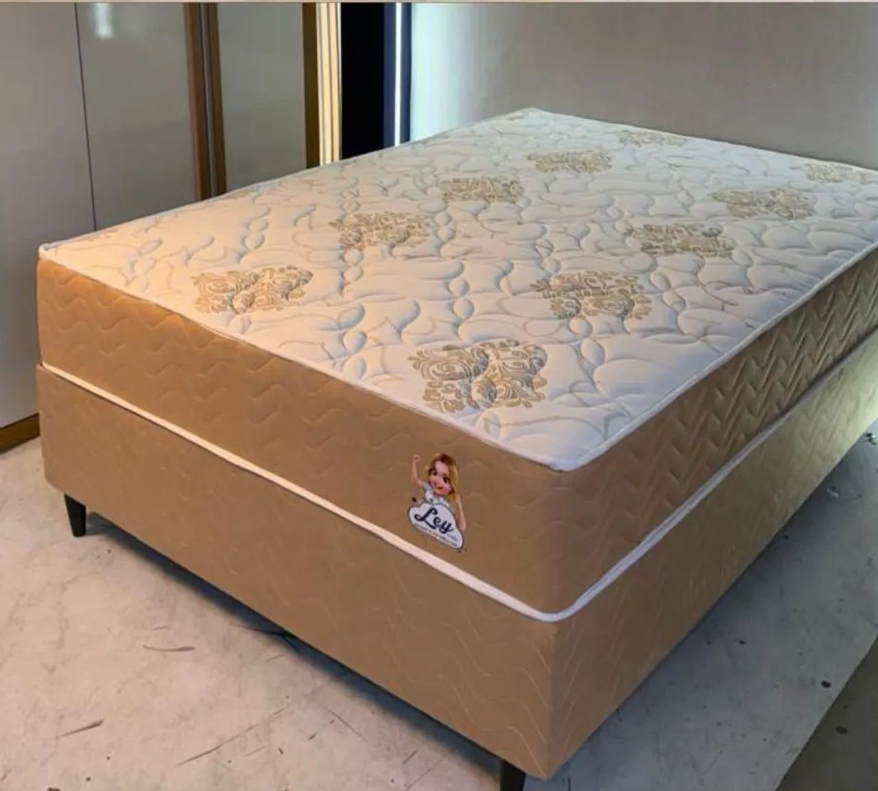 Cama box ley top luxo 