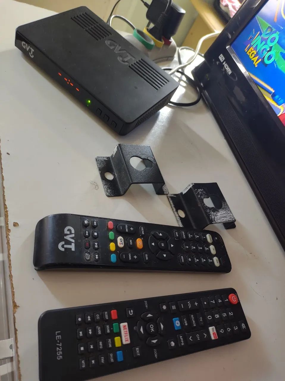 Tv Semp 32 polegadas+ conversor. 300 $ - Foto 5