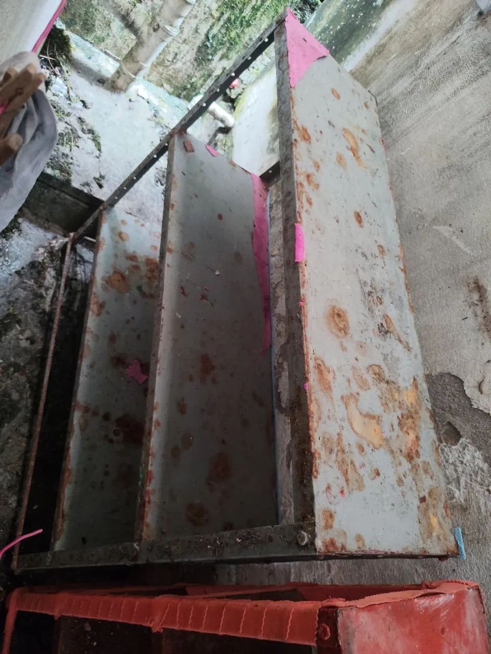 2 Estantes de Ferro - Foto 2