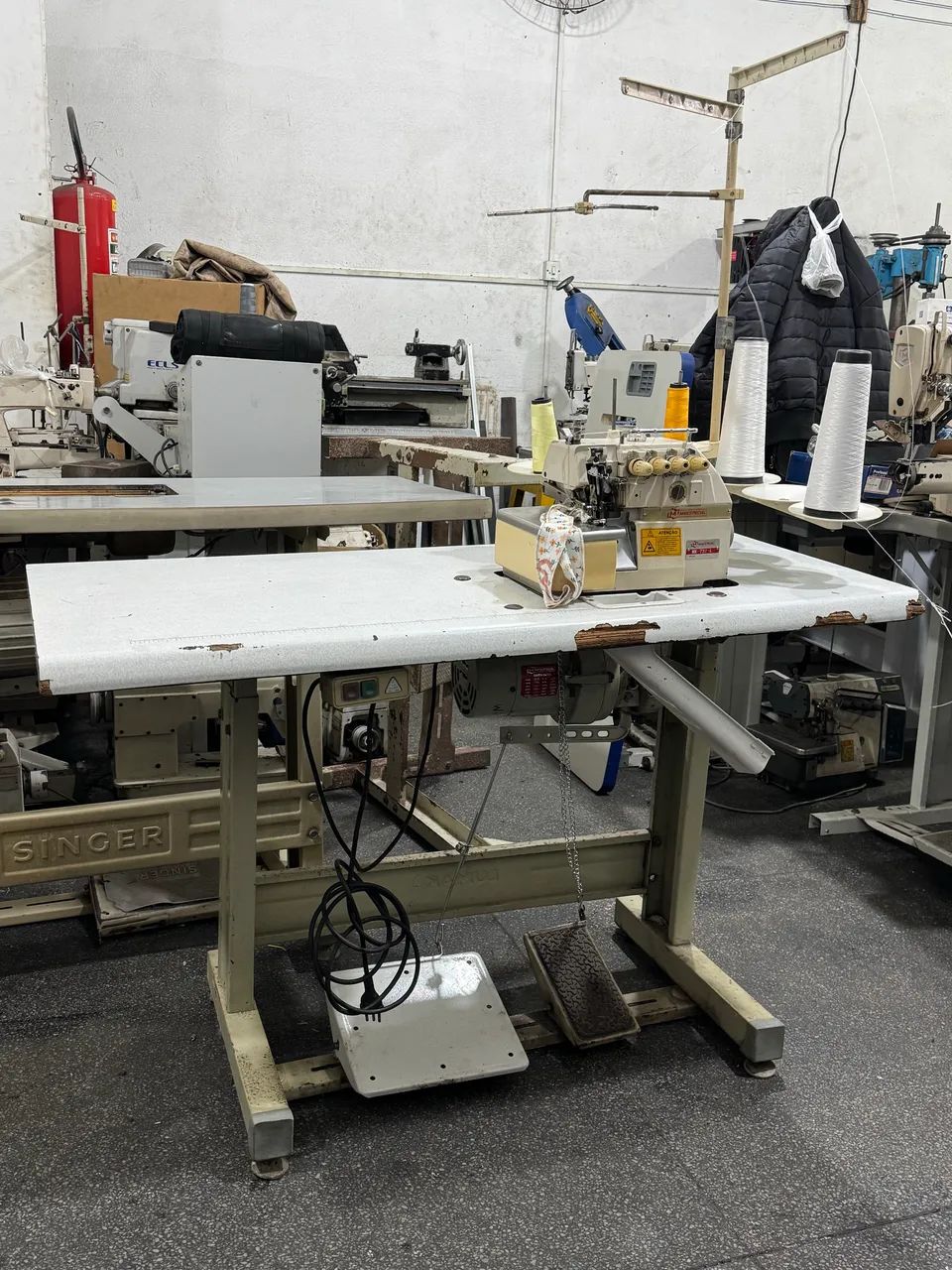 máquina overlock ponto cadeia  - Foto 2