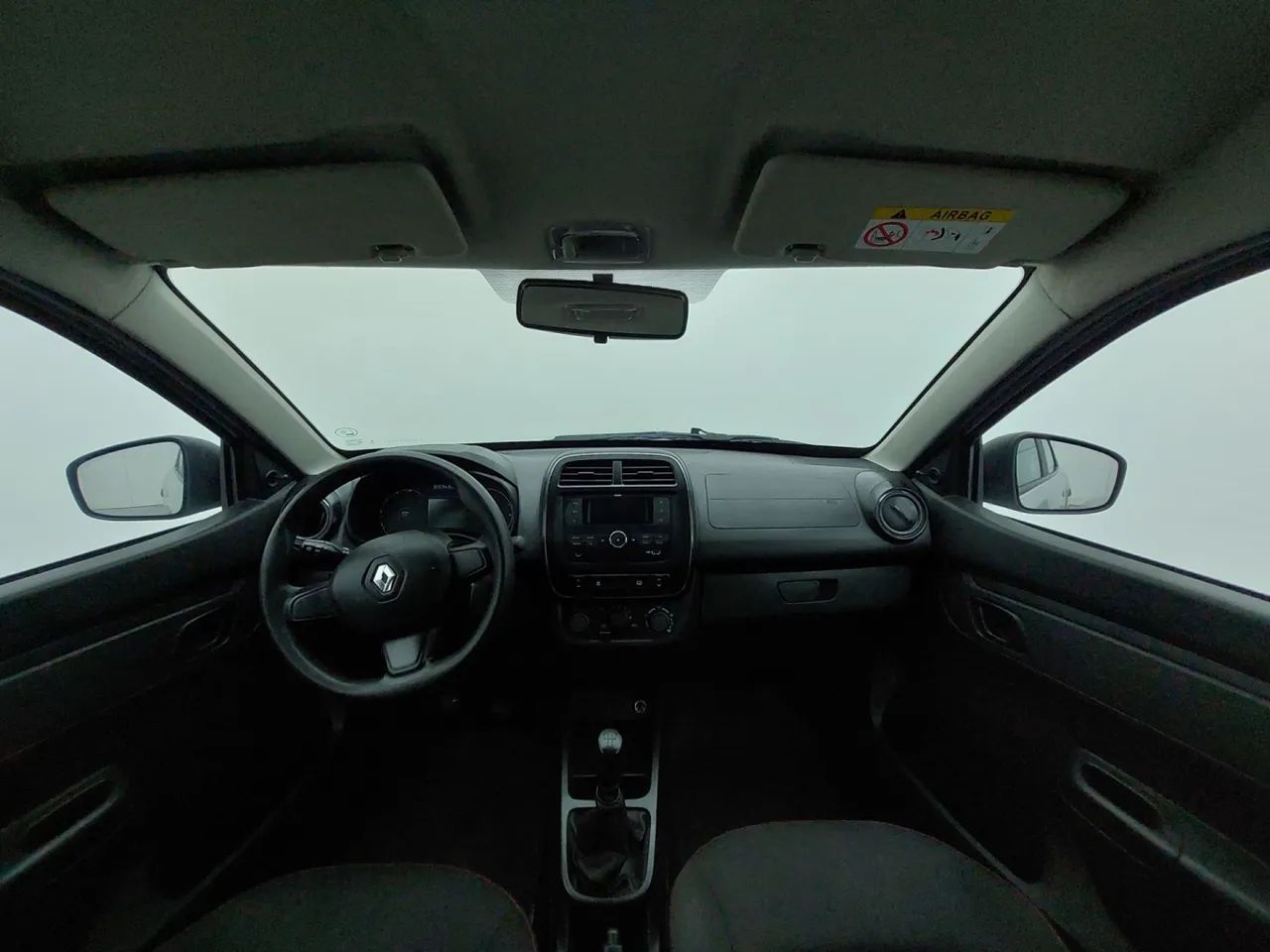 Renault Kwid 1.0 Zen, foto 15 de 18
