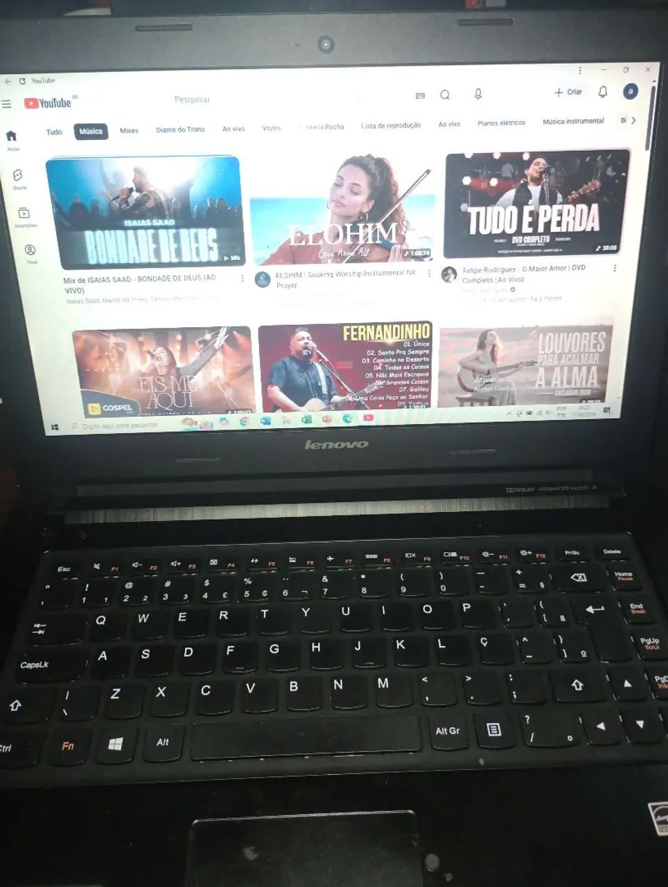 Vendo notebook em perfeito estado.