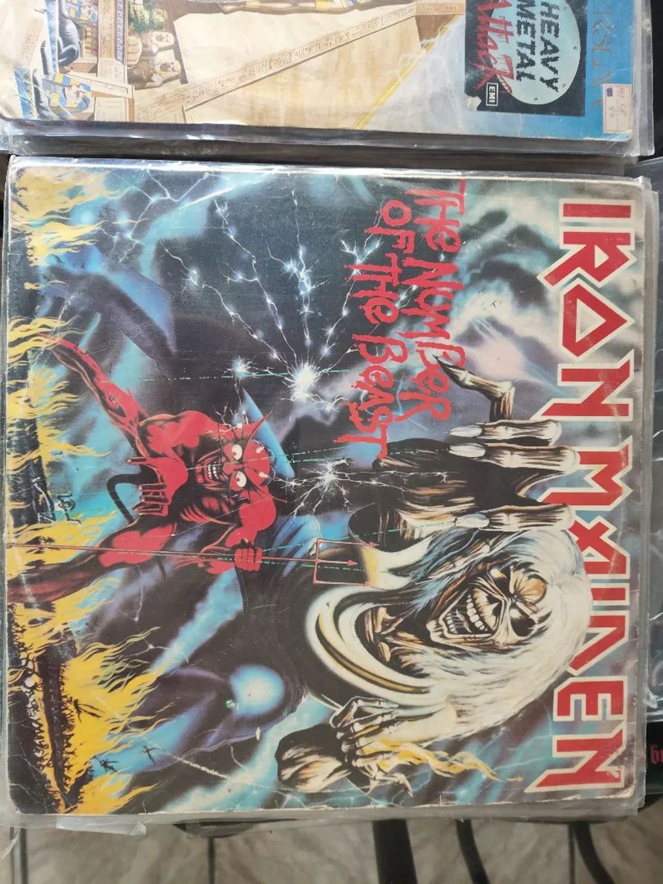 LP Iron Maiden Powerslave e The Number of The beast - atenção no anúncio.  - Foto 3